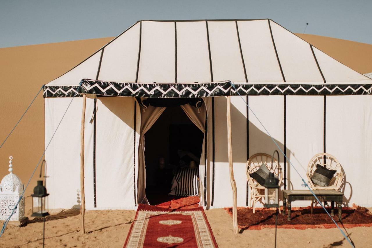 Desert Luxury Camp Erg Chigaga El Gouera Dış mekan fotoğraf